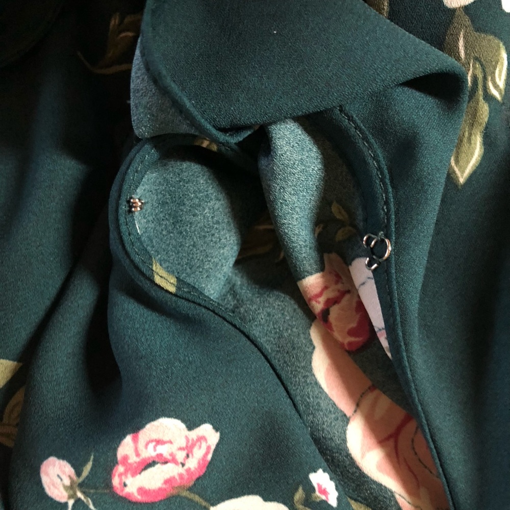 Green Floral Ruffles Wrap Top Peplum - Picture 3 of 4